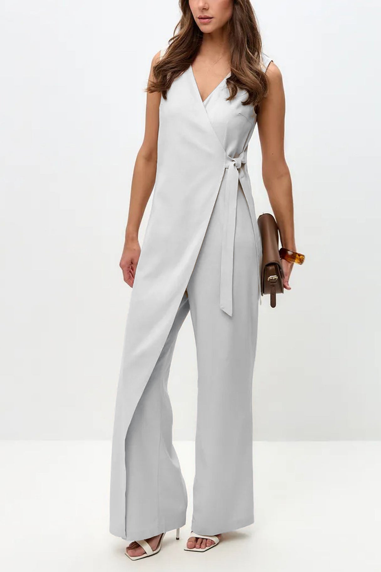 NELY| Mono elegante y confortable.