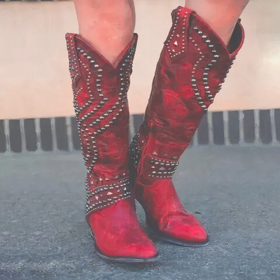 Botas altas hasta la rodilla. Encantadoras.
