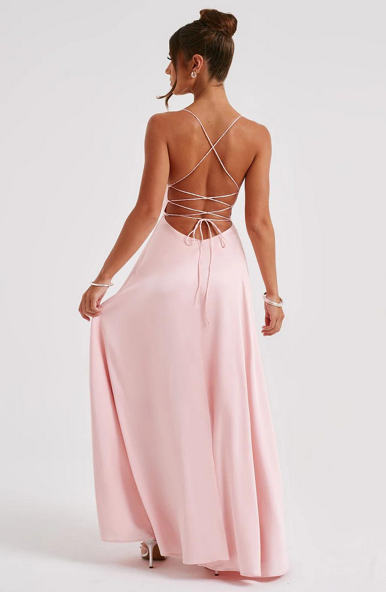 SUSAN| Vestido largo de noche con tirantes finos y espalda abierta