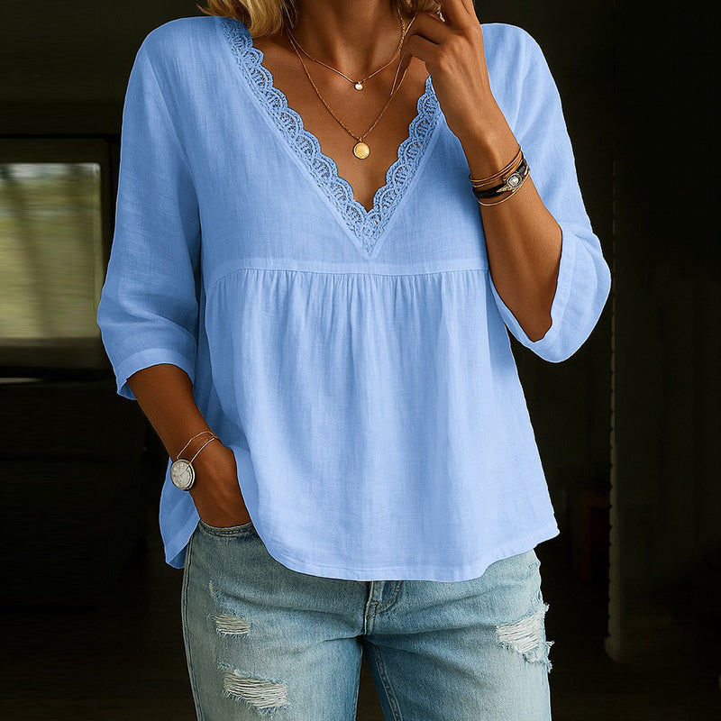 Angela - Elegante blusa de encaje con cuello en V y manga 3/4