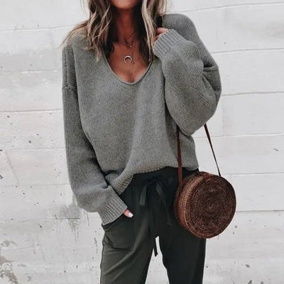 GELEN| sueter holgado con cuello V.