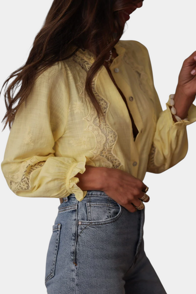 ISA| Blusa de Encaje suave y bohemia.