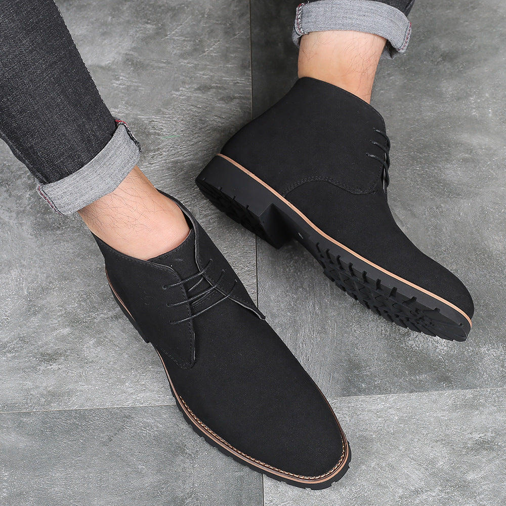 Botas estilo minimalista, para un look versatil.