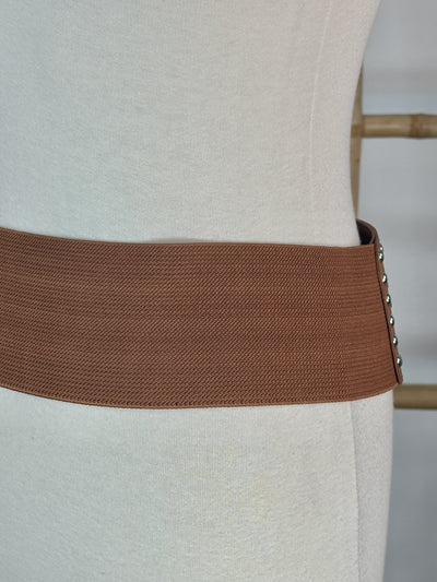 CINTURÓN FAJÍN TACHAS ANCHO