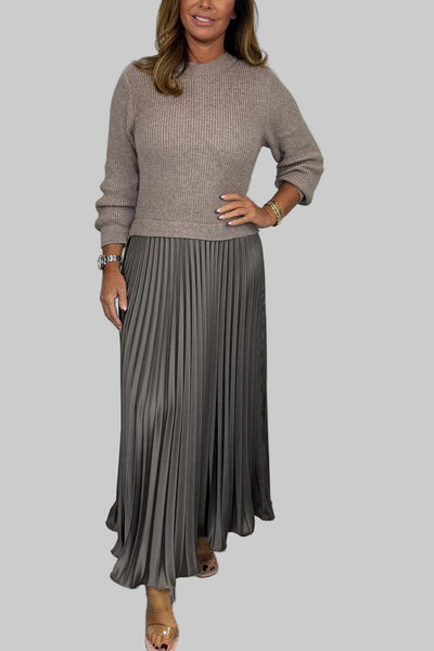 MARÍA | Enterizo de jersey y falda plisada