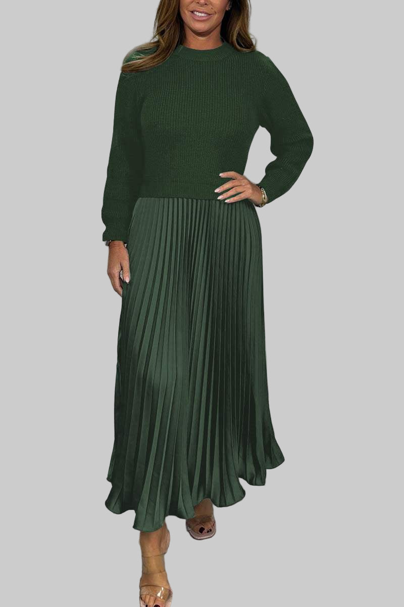 MARÍA | Enterizo de jersey y falda plisada