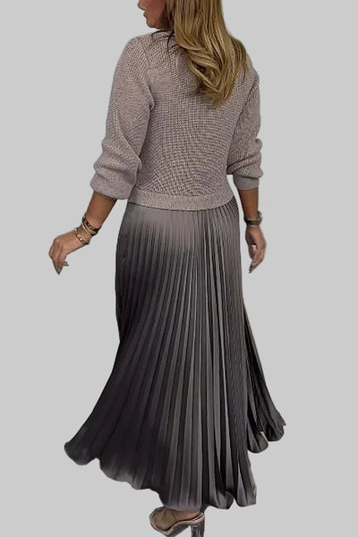 MARÍA | Enterizo de jersey y falda plisada