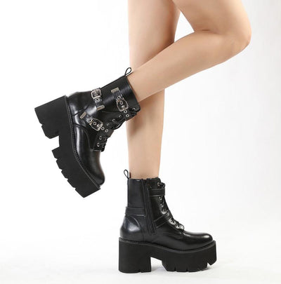 Carmen,botas de plataforma