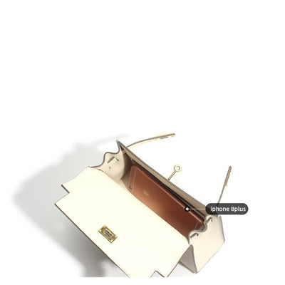 Mini Bolso de Lujo en Piel Color Crudo – Estilo Icónico