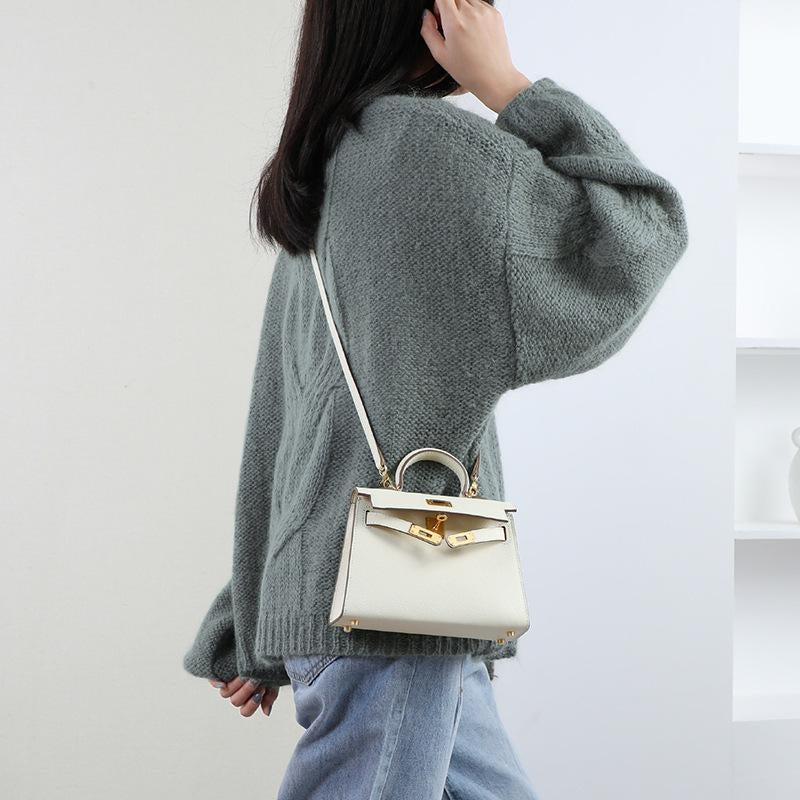 Mini Bolso de Lujo en Piel Color Crudo – Estilo Icónico