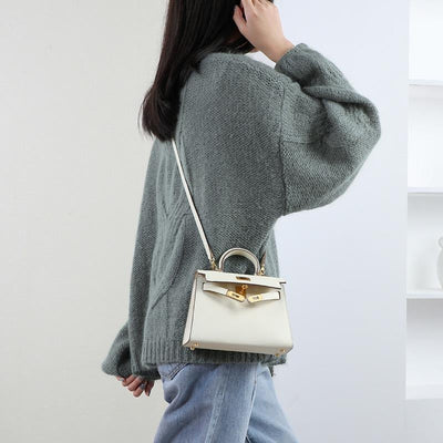 Mini Bolso de Lujo en Piel Color Crudo – Estilo Icónico