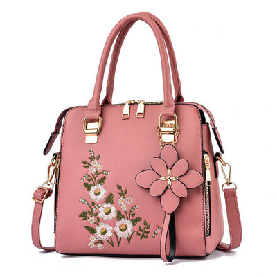 Bolso con Bordado